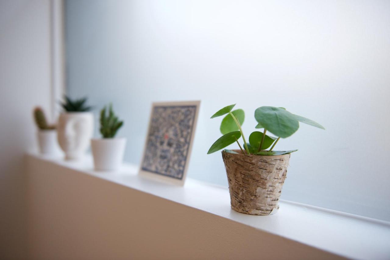 Charming Parisian Apartment With Air Conditioning - Climatisation & 2 Bedrooms - Batignolles Paris Ngoại thất bức ảnh